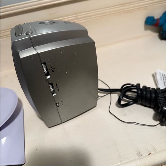 Timex Silver NOAA instant weather dual alarm clock radio - Picture 3 of 6